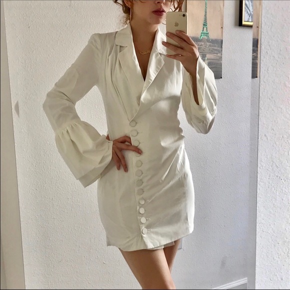No Lable Dresses & Skirts - No Label White Willow Sleeve Coat Dress SZ S